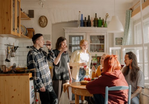 What is the difference between coliving and roommates?